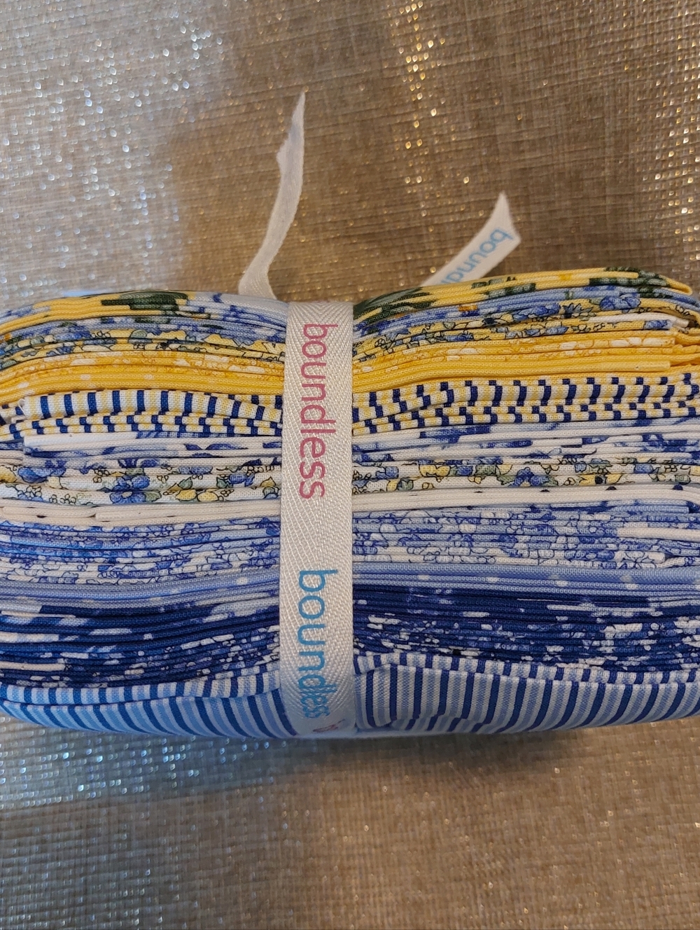 Boundless Fabrics 18 Count Fat Quarters Bundle Floral Blue Yellow Theme NEW